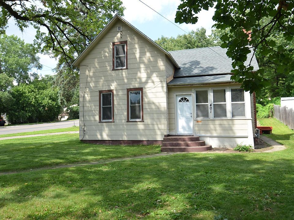 1st image of 401 5th St S
