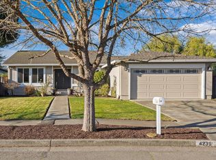 4235 Leafwood Circle E, Santa Rosa, CA 95405