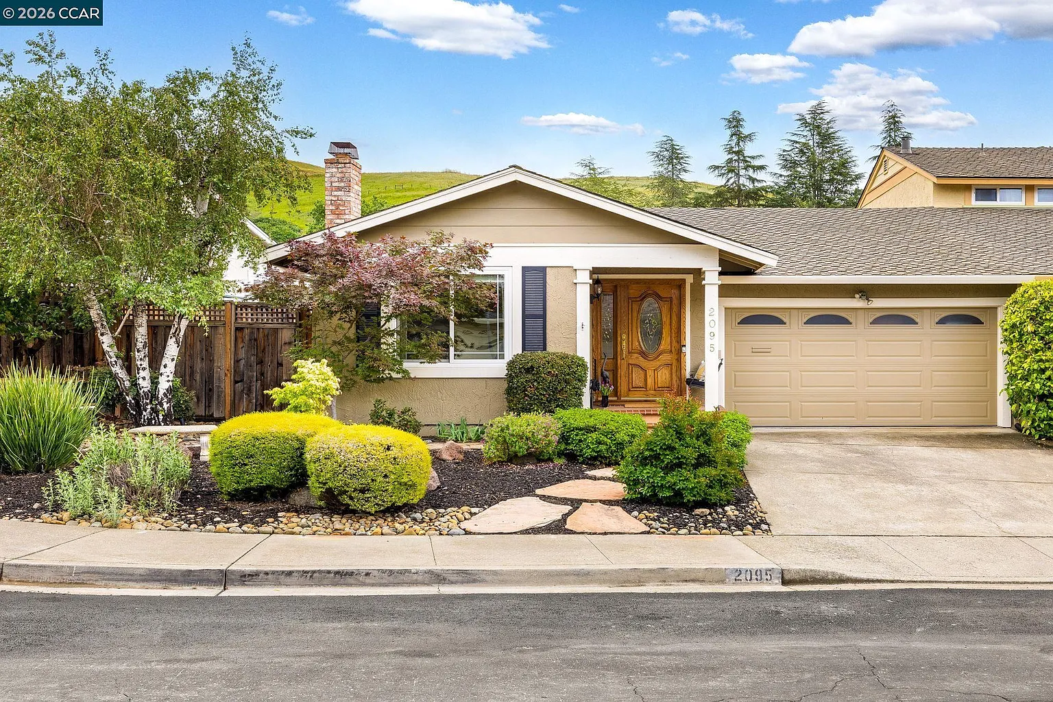 2095 Robb Rd photo 1