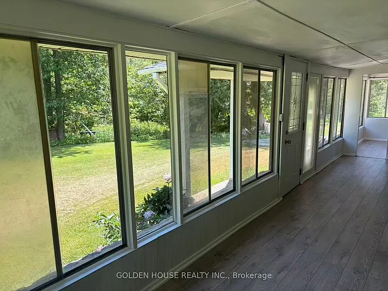 4276 Bethesda Rd — Photo 6