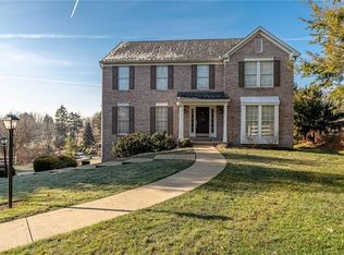 96 Ridgeview Cir, Glenshaw, PA 15116
