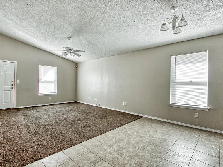 7328 Sachet Cliff Dr — Photo 5