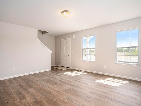 3rd image of 13662 Oasis Ave