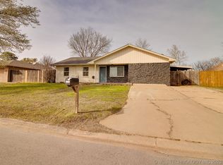 1803 Spring Ave, Stroud, OK 74079