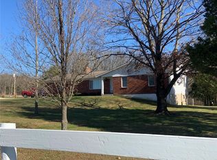 532 Frost Acres Ln, Grubville, MO 63041