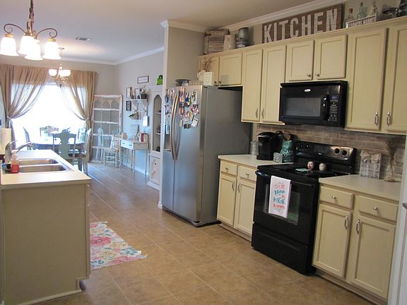 5th image of 12739 Diamond Lake Dr