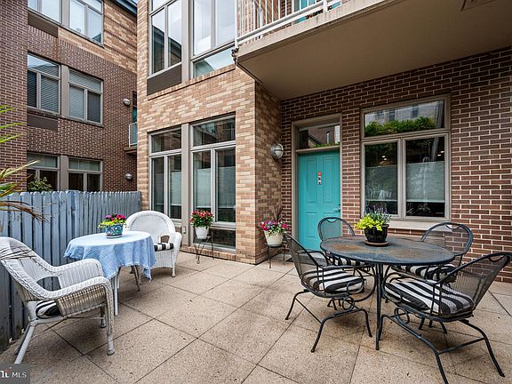 2nd image of 1900 Hamilton St Unit C7
