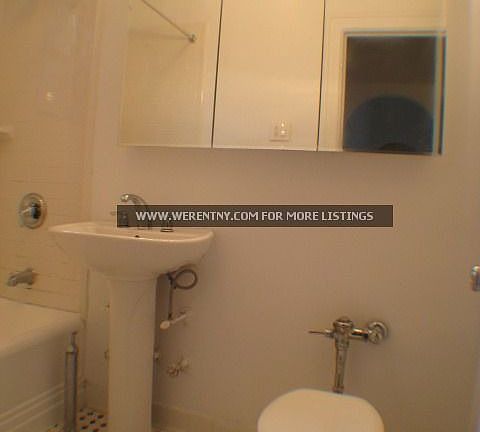 3rd image of 3516 34th St APT 4K