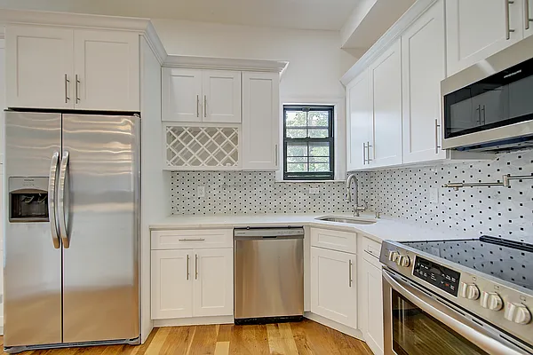 Rented by Compass | media 8