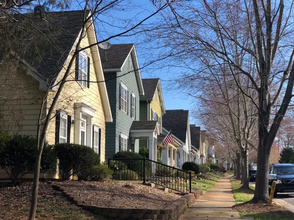 249 Faust Rd, Davidson, NC 28036