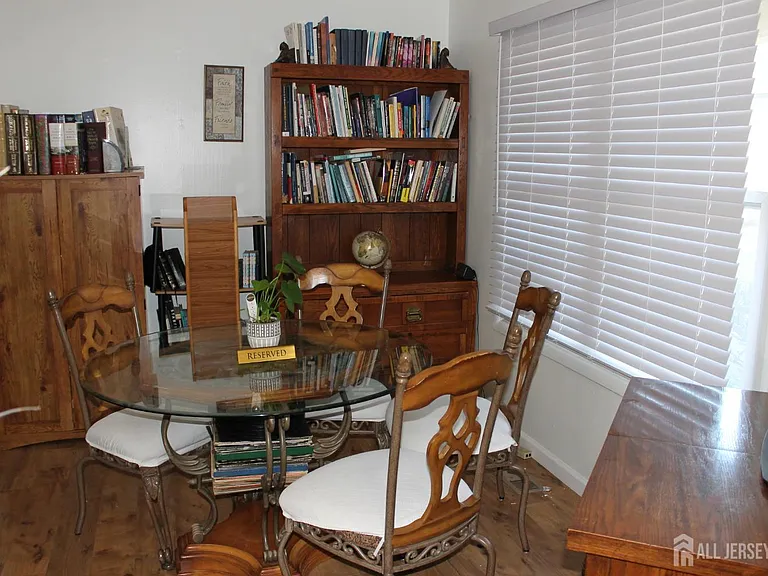 39 Independence Ct — Photo 20