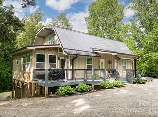 34 Winter Crest Dr, Candler, NC 28715