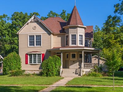 301 W John St, Forrest, IL, 61741