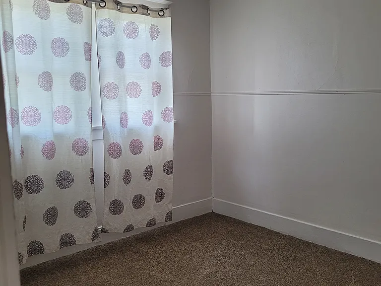 608 Elias Ave #608 — Photo 20