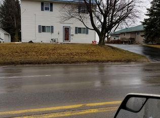 703 S Main St, Traer, IA 50675