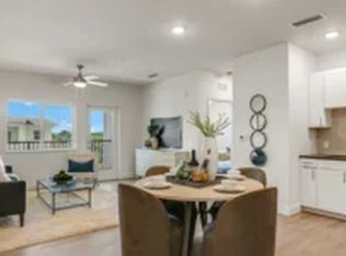 Bluffview Apartments, Dallas, TX 75220