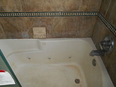 jacuzzi tub