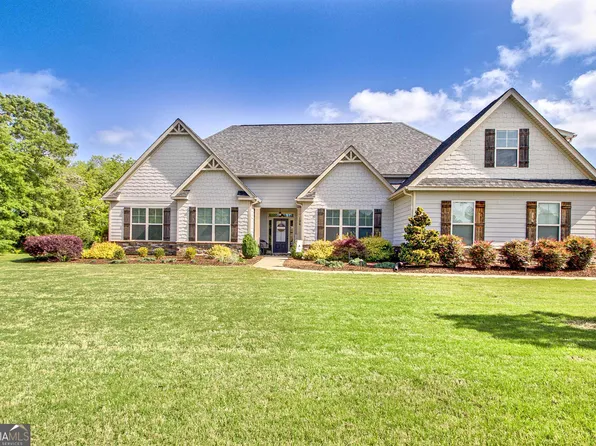 194 Reserve Pl, Senoia, GA 30276