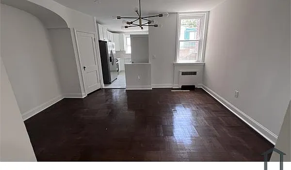 5766 W Jefferson St — Photo 3