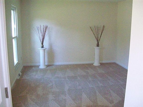 3rd image of 4164 Heritage Glen Dr