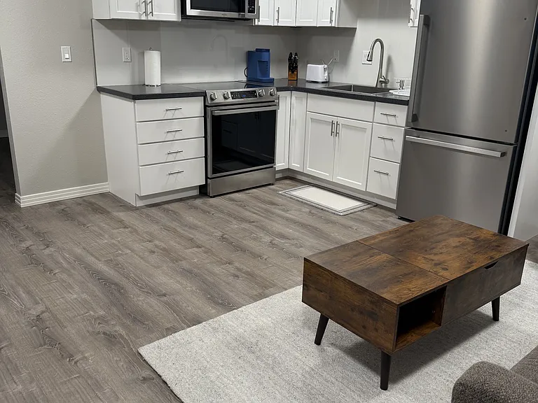 2754 NE Reef Ave — Photo 2