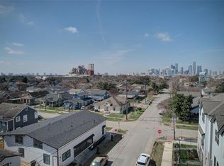 201 Eastwood St UNIT S3-3, Houston, TX 77011