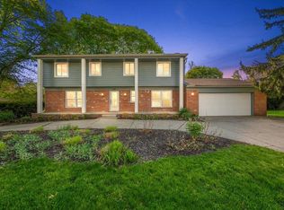 7381 Cathedral Dr, Bloomfield Hills, MI 48301