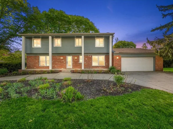 7381 Cathedral Dr, Bloomfield Hills, MI 48301
