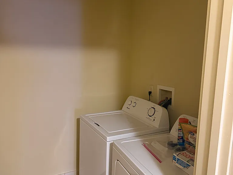 1000 Kavanaugh Blvd #10 — Photo 13