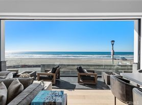 2200 The Strand, Manhattan Beach, CA