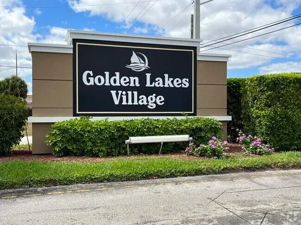 146 Lake Evelyn Drive #146, West Palm Beach, FL 33411
