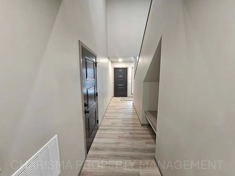 Anthony Wyatt Properties — Photo 30