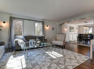 5 Dwhinda Rd, Newton, MA 02468