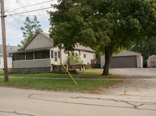 402 S Cherry St, Morrison, IL 61270