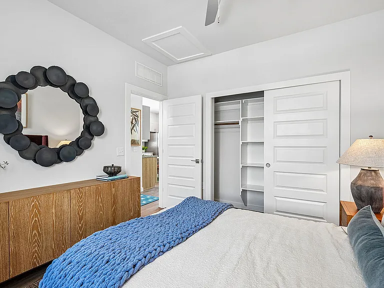 YardHomes Rowlett Creek Bedroom