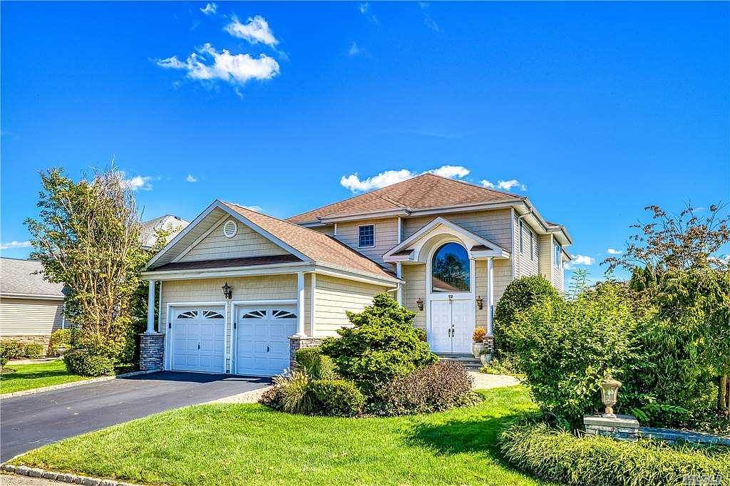 19 Redan Drive, Smithtown, NY 11787 Zillow