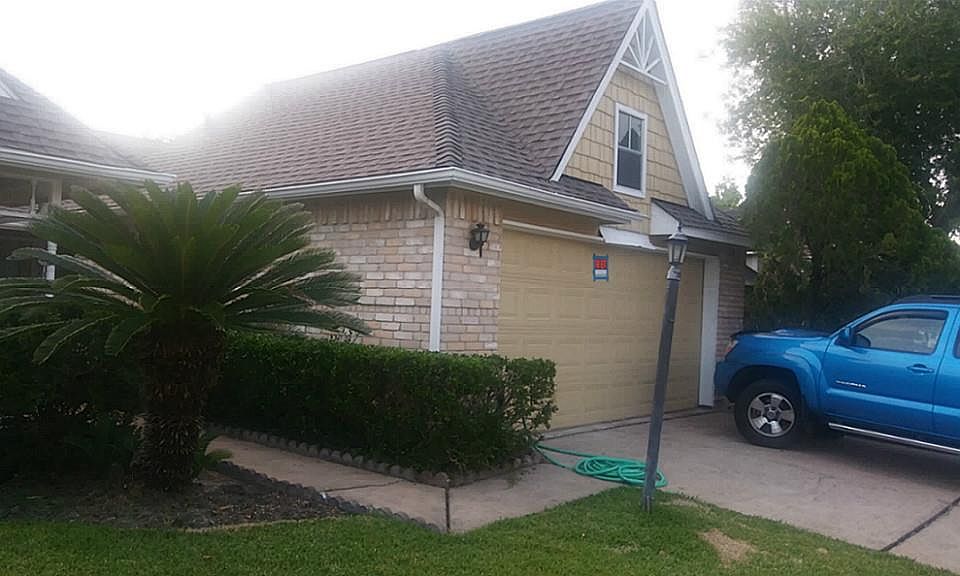 1st image of 3218 S Greenpark Dr