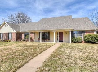 2500 Kensington Way, Bartlesville, OK 74006