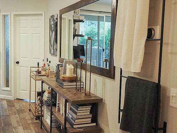 4th image of 23928 Arroyo Park Dr Unit 114