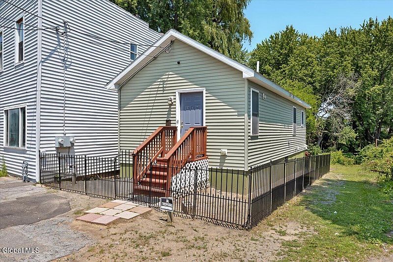 2nd image of 647 3rd Street