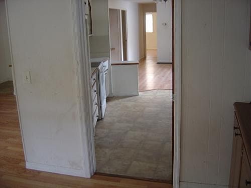 5th image of 1810 NW 28th Ave