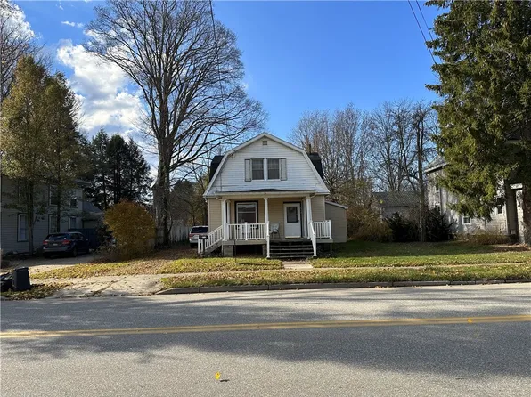 312 Meadville St, Edinboro, PA 16412