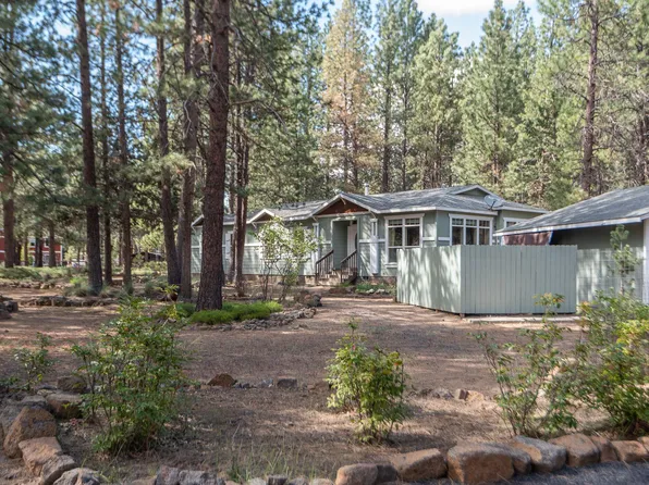 60055 Hopi Rd, Bend, OR 97702