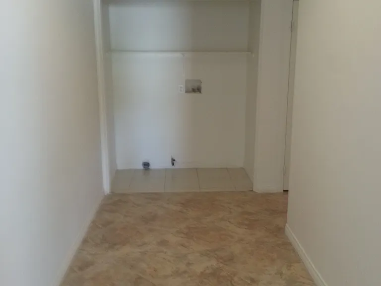 28160 Landau Blvd #C — Photo 11