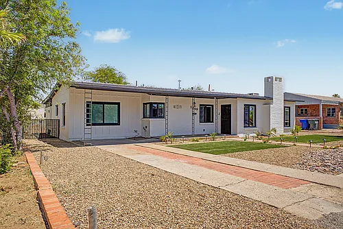 2249 E Silver St Photo 1 2249 E Silver St Photo 1