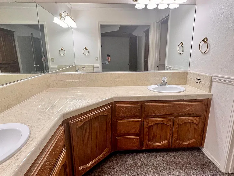 4830 E Indianapolis Ave — Photo 13
