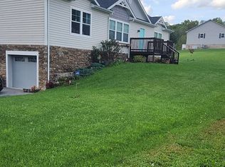 117 Martingale Pl, Bluefield, WV 24701