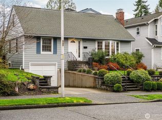 7046 55th Ave NE, Seattle, WA