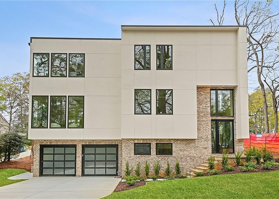 1st image of 1260 Kingsley Cir NE