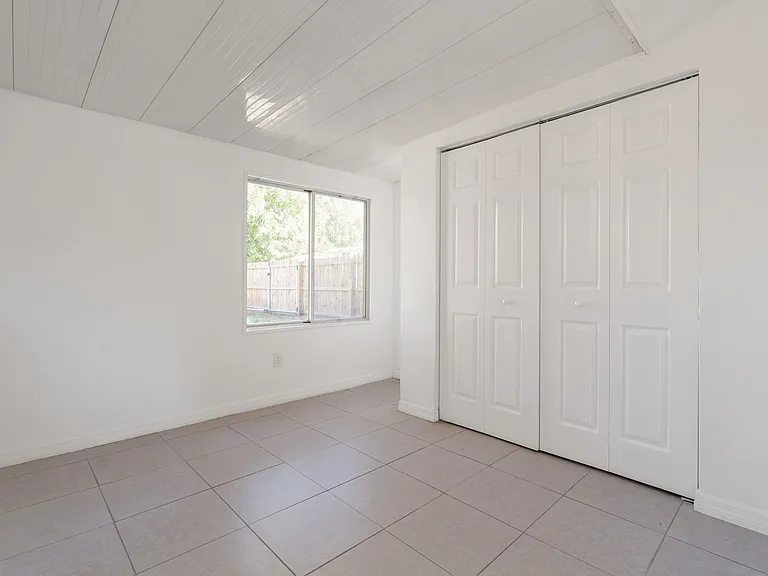 100 Contee Dr — Photo 9
